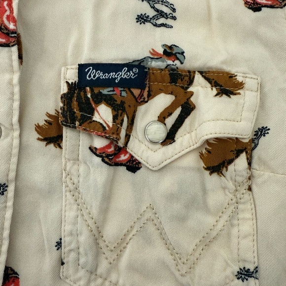 Wrangler Retro shirt Cream Western Print Horses de Button-Up Women’s size xs - Picture 9 of 13